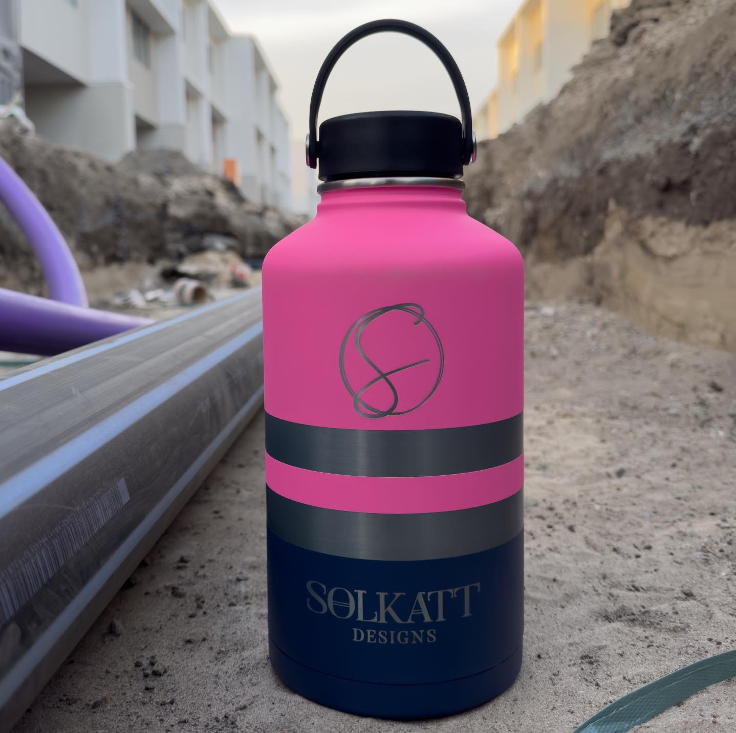 Plastered Pink 1.9L / 64oz Stainless Steel Insulated Tradie Water Bottle - Solkatt Designs