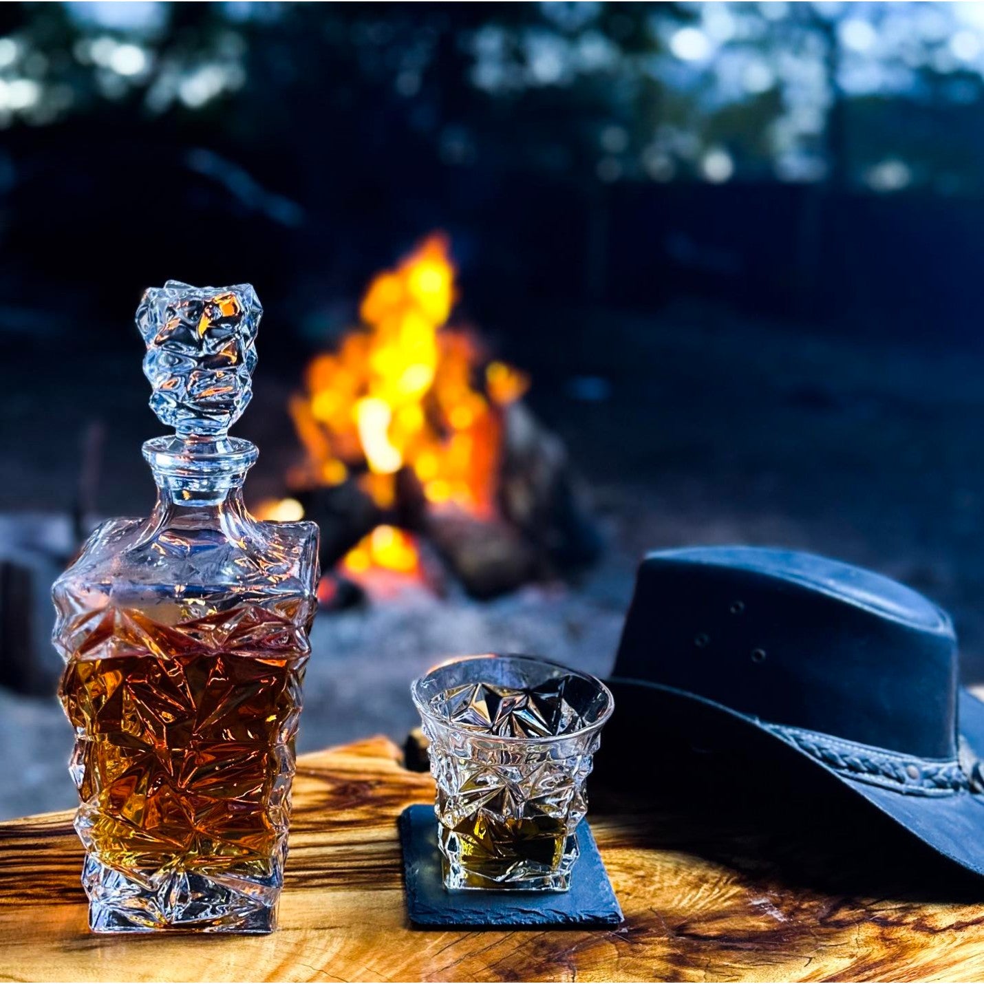 Whisky Decanter Jagged Edge Hat and Coaster Solkatt Designs