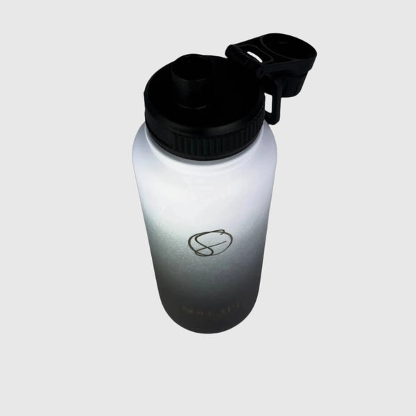 Midnight Black insulated water bottle close up of small gulp lid open - 950ml - Solkatt Designs