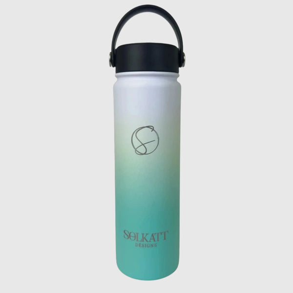 Ocean Aqua insulated water bottle wide mouth lid front view - 650ml - Solkatt Designs