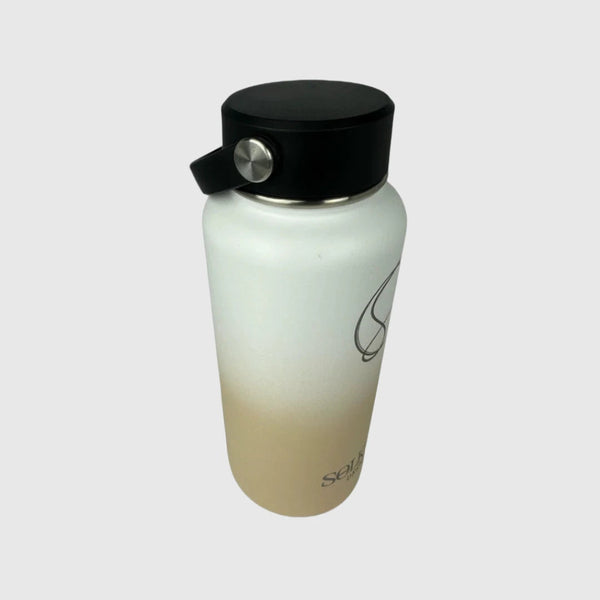 Pastel Beige insulated water bottle close up of wide mouth lid - 950ml - Solkatt Designs