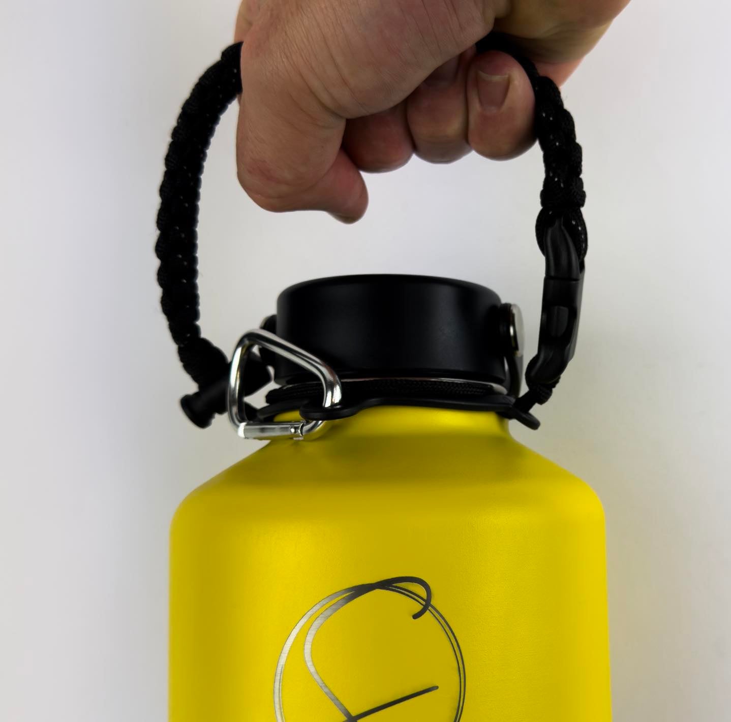 Drink Bottle Paracord Handle With Clip - Solkatt Designs 