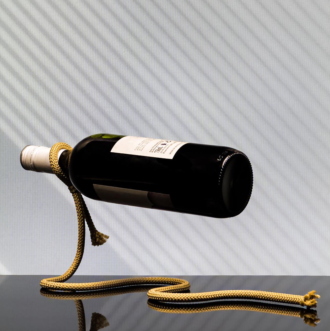 Rope Wine Bottle Holder Rack Tan