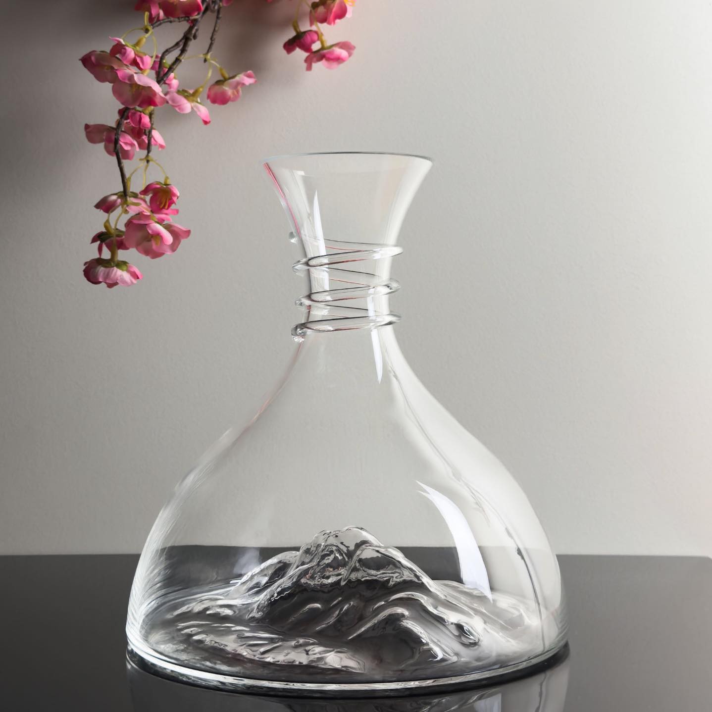 The Ossa Wine Decanter Hand Blown Glass 